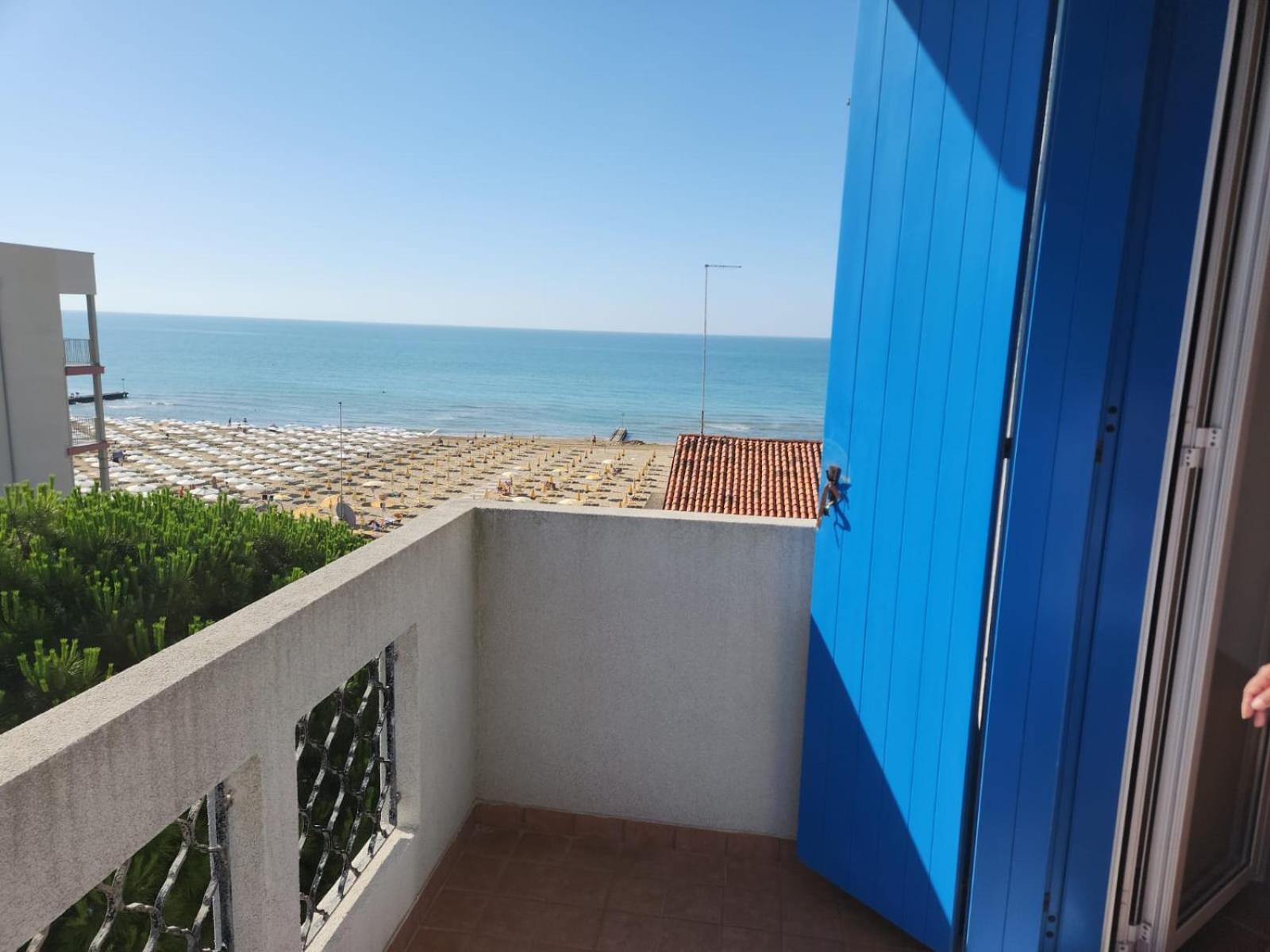 Residence Ambra Lido di Jesolo Exterior photo
